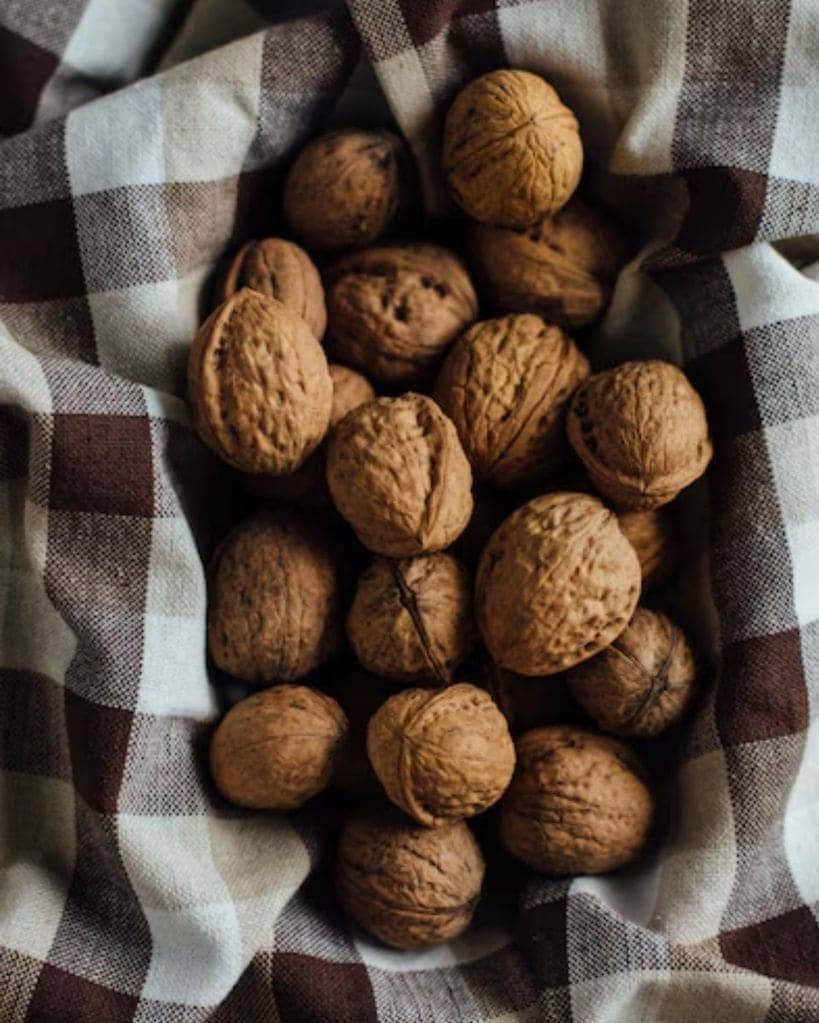 soaked walnuts benefits in gujarati