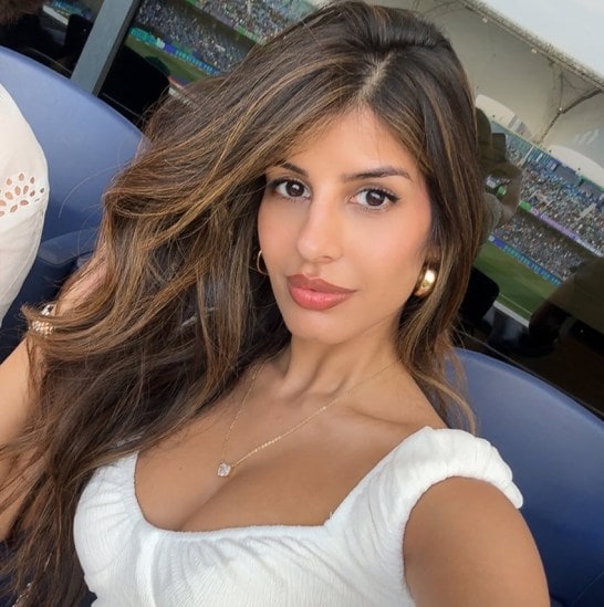 Jasmine walia latest photo