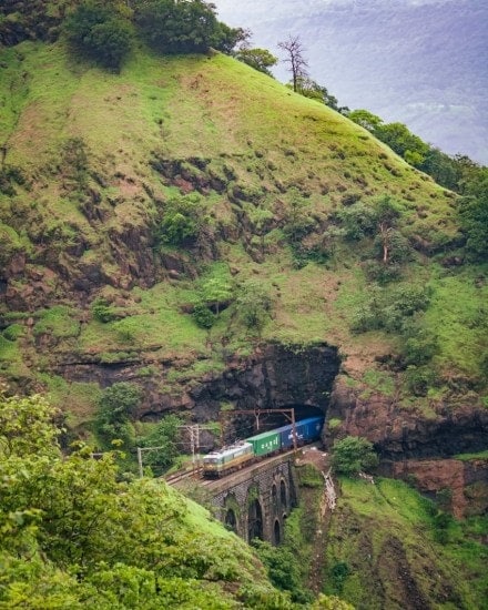 History of Mumbai-Pune railway