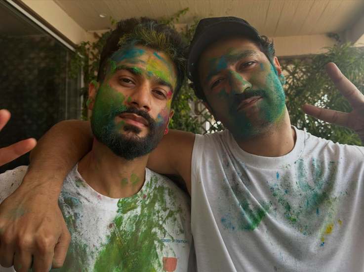 Vicky Kaushal And Katrina Kaif celebrated holi 2025 photos viral