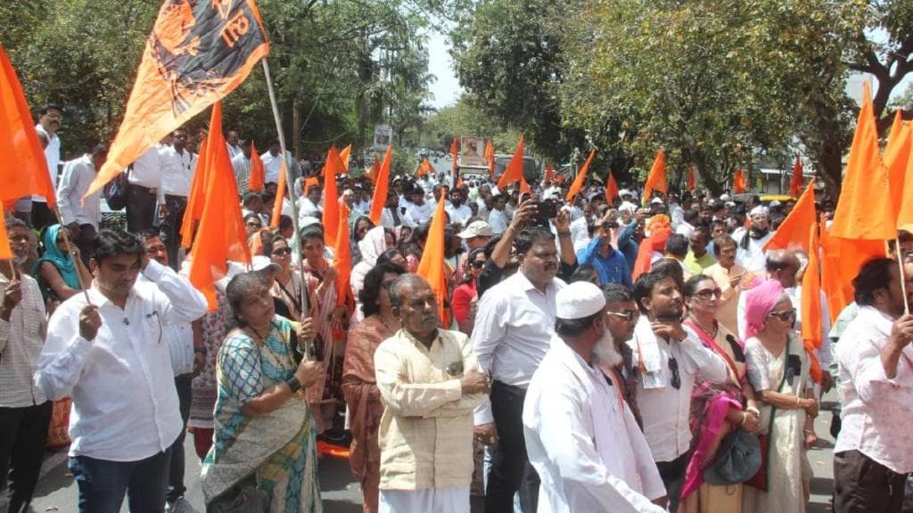 arrest demand journalist prashant koratkar march amaravati opposition parties