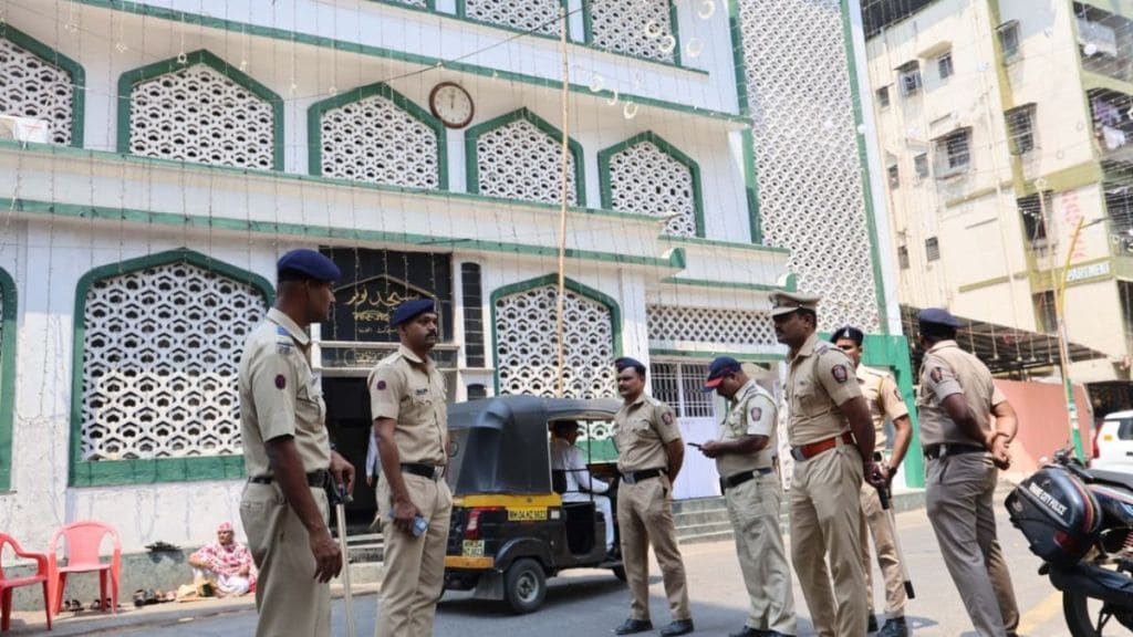 Police deployment outside mosques