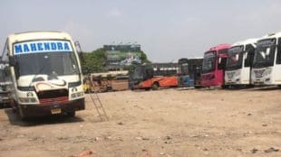 Will private buses stop at PMP premises What is Municipal Corporations proposal