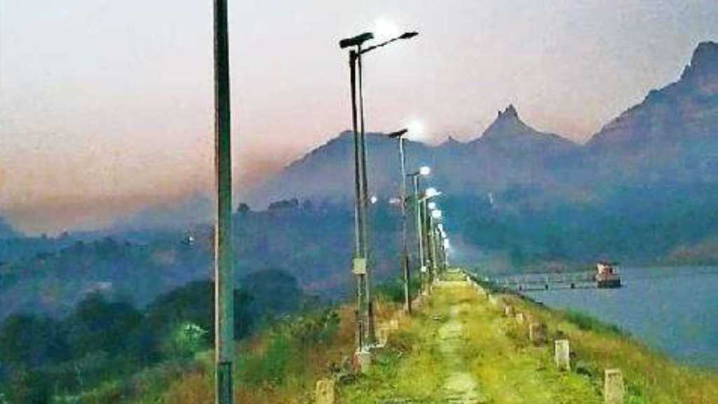 panvel municipal corporation installed 290 solar powered lights